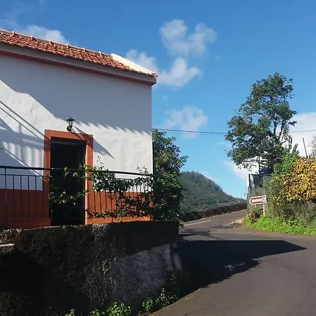 Palheiro Do Avo - Grandfather House Sao Roque Do Faial