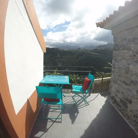 Homestay Palheiro Do Avo - Grandfather House Sao Roque Do Faial